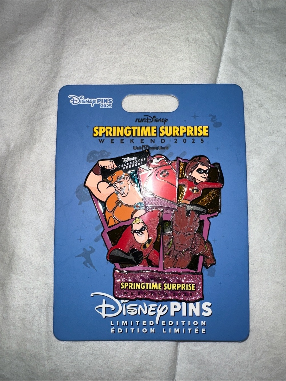 Disney Blue & Red Springtime Surprise Incredibles Pin